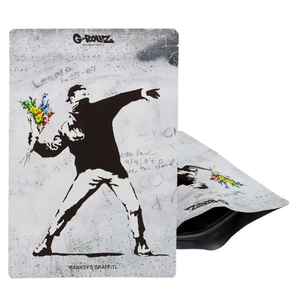 G-Rollz | 'Banksy's Graffiti 'Flower Thrower'200x300mm Smellproof Bag - 25pc in Display